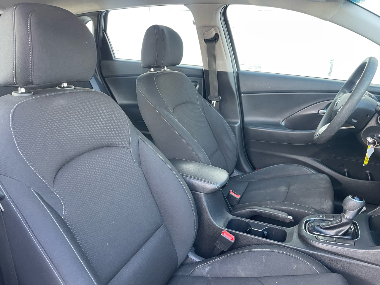 Hyundai Elantra GT 2.0L 6M 2018