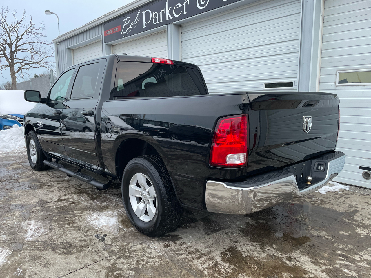 RAM 1500 Classic Tradesman Crew Cab SWB 2WD 2021