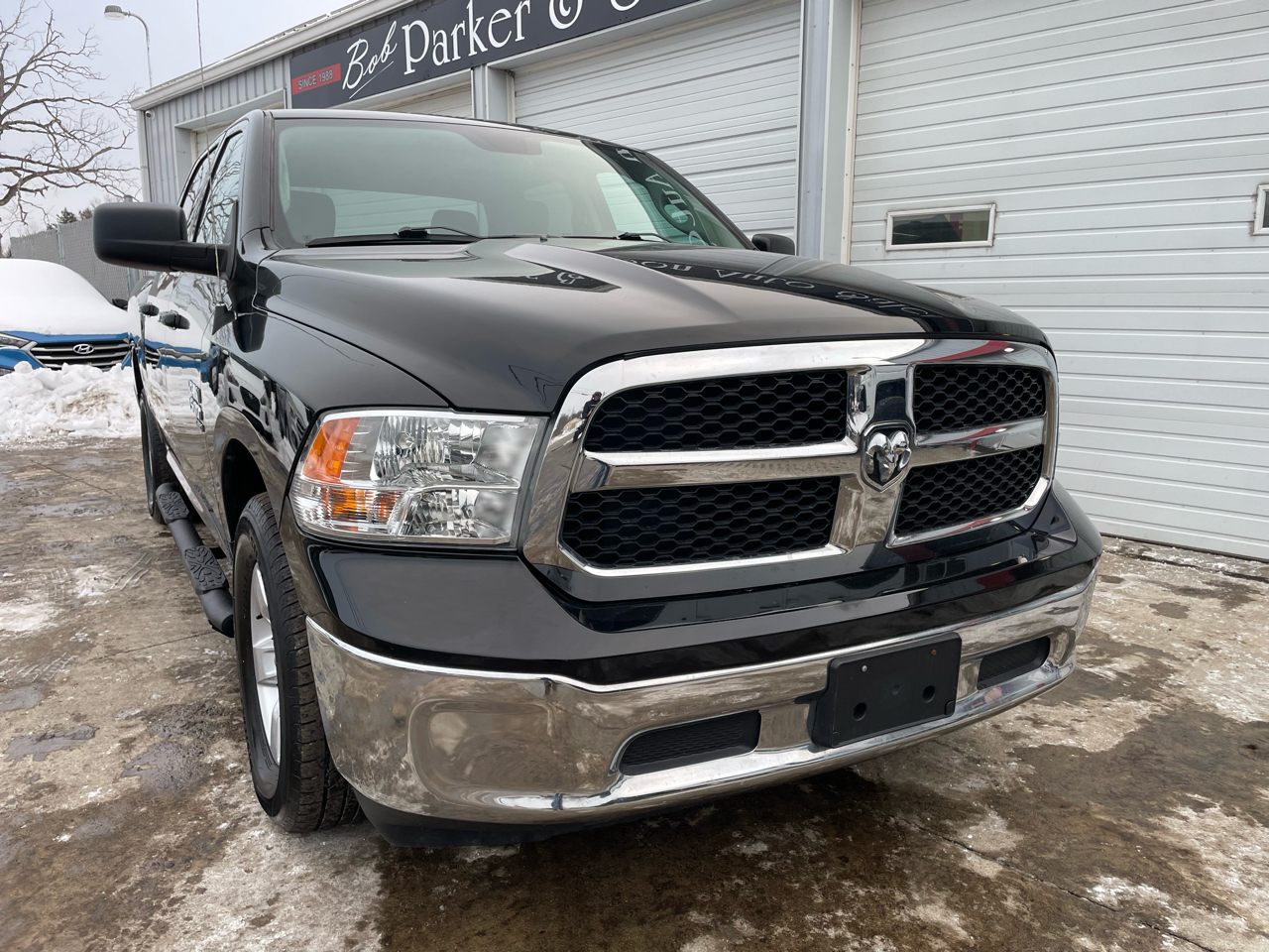 RAM 1500 Classic Tradesman Crew Cab SWB 2WD 2021