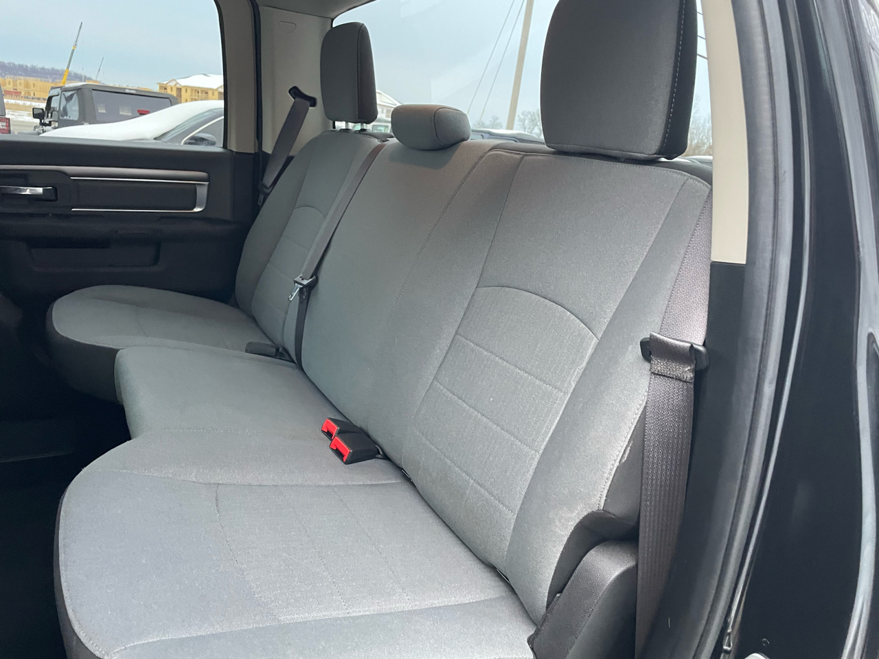 RAM 1500 Classic Tradesman Crew Cab SWB 2WD 2021