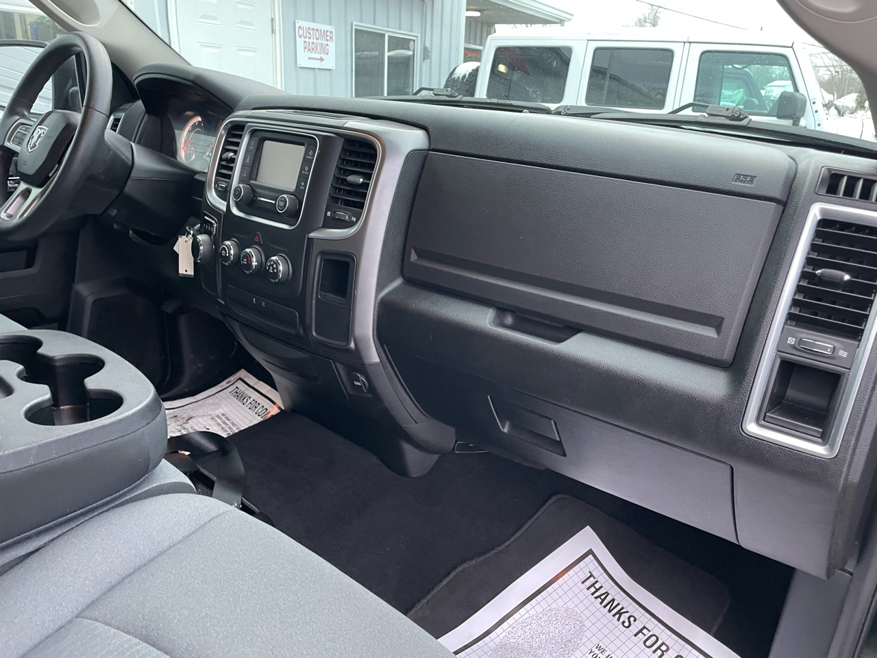 RAM 1500 Classic Tradesman Crew Cab SWB 2WD 2021