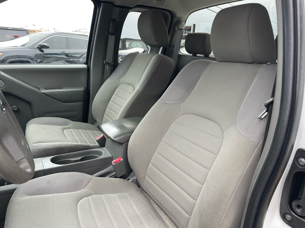 Nissan Frontier S King Cab I4 5MT 2WD 2019