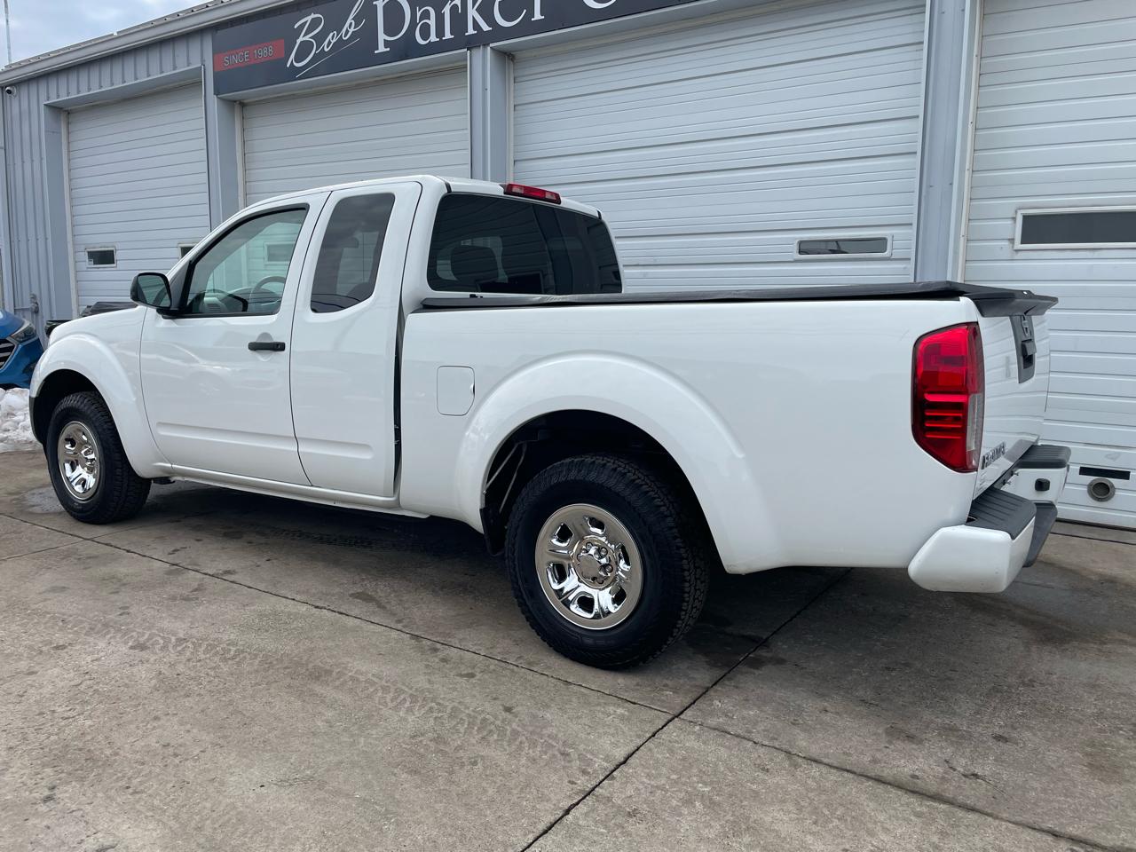 Nissan Frontier S King Cab I4 5MT 2WD 2019