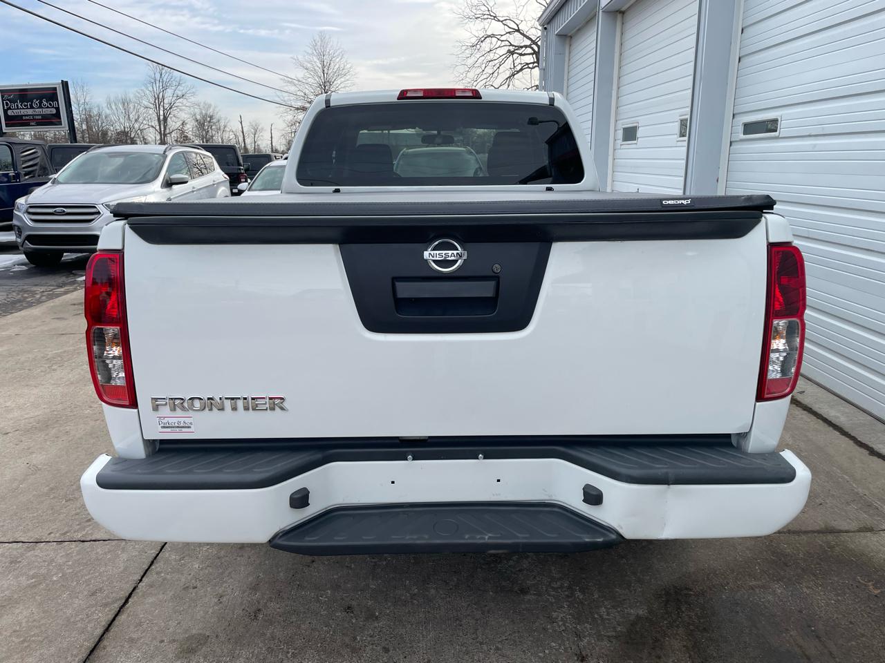 Nissan Frontier S King Cab I4 5MT 2WD 2019