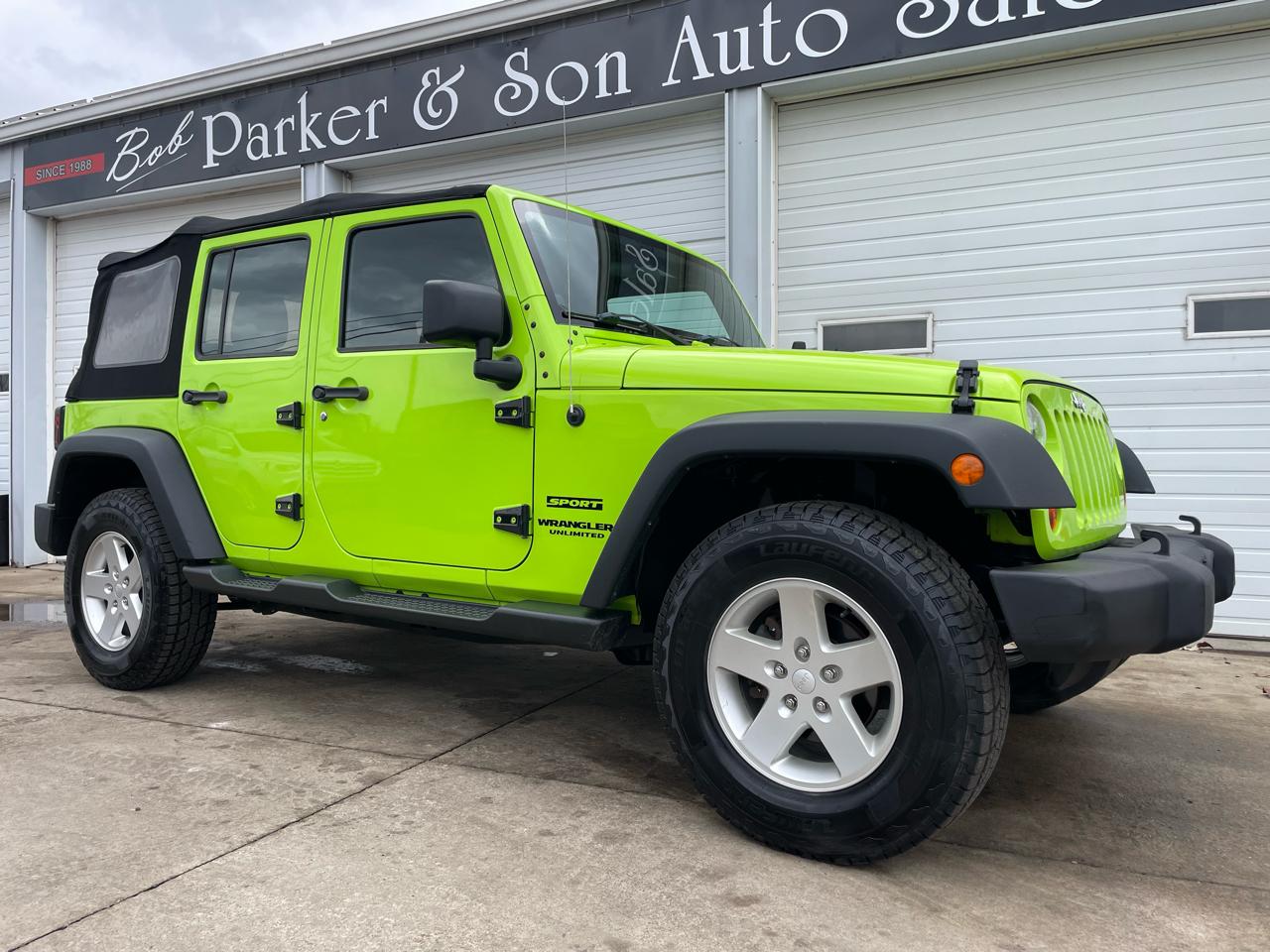 2012 Jeep Wrangler Unlimited Sport 4WD