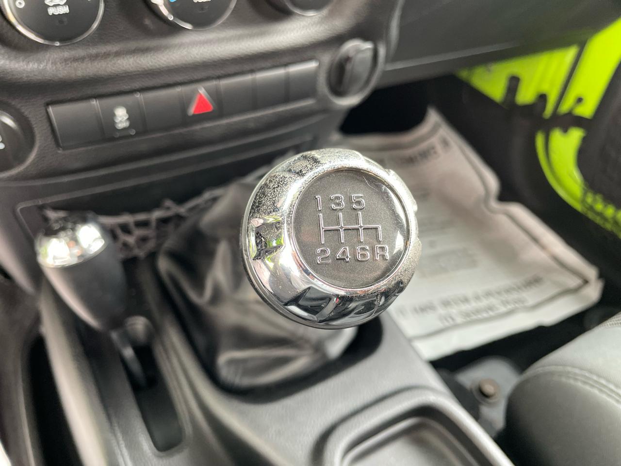 Jeep Wrangler Unlimited Sport 4WD 2012