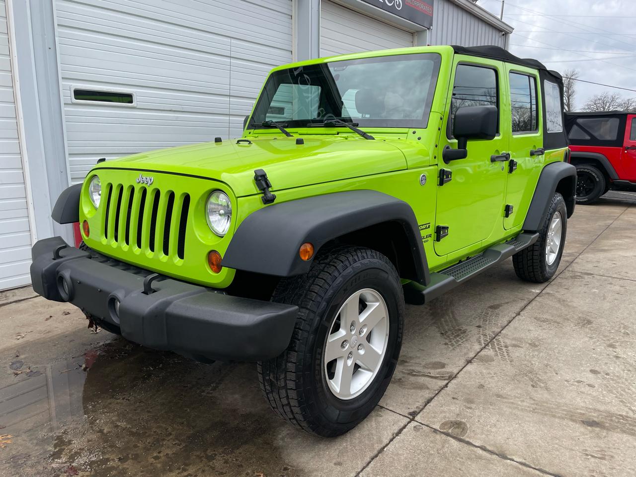 Jeep Wrangler Unlimited Sport 4WD 2012