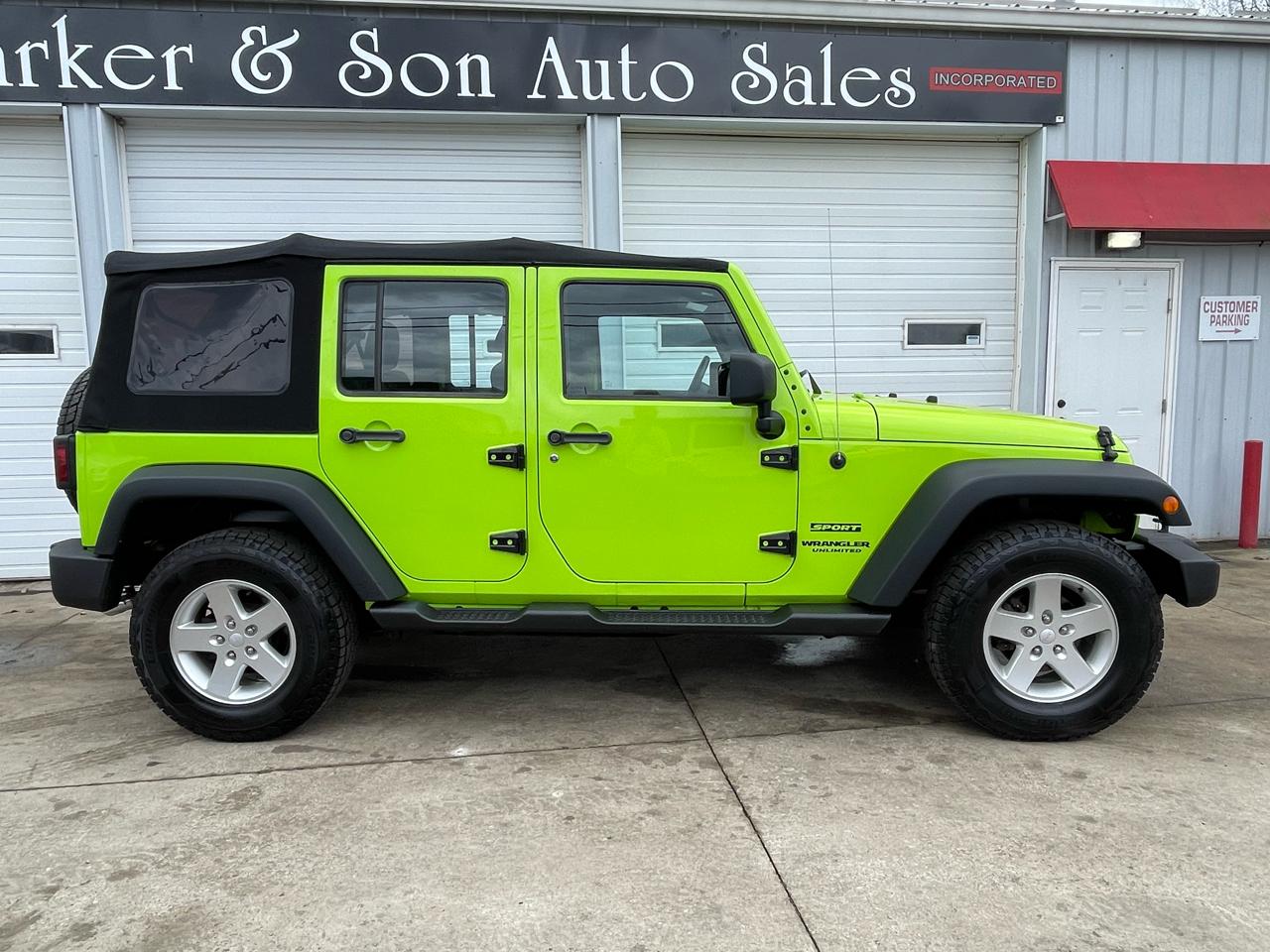 Jeep Wrangler Unlimited Sport 4WD 2012