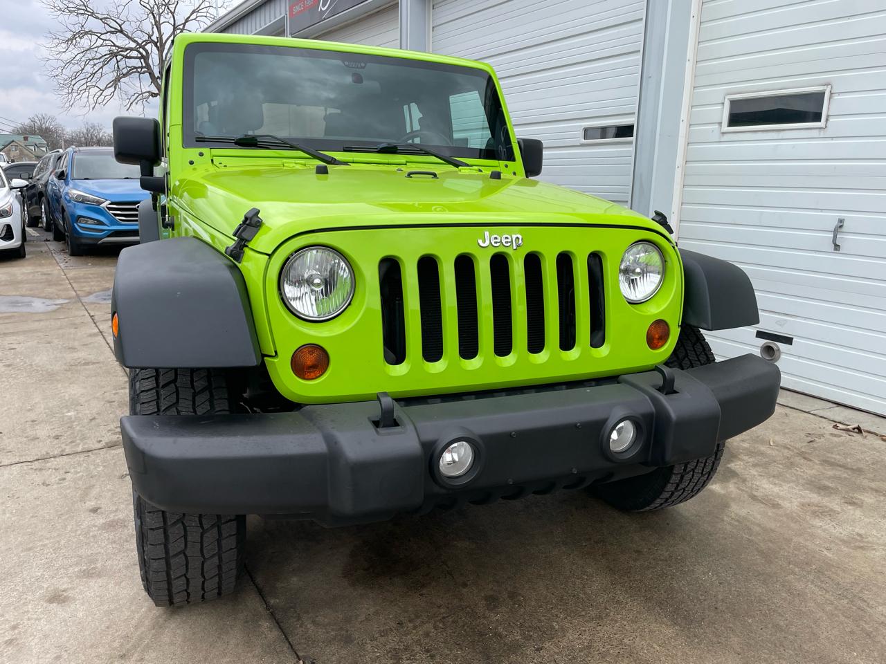 Jeep Wrangler Unlimited Sport 4WD 2012