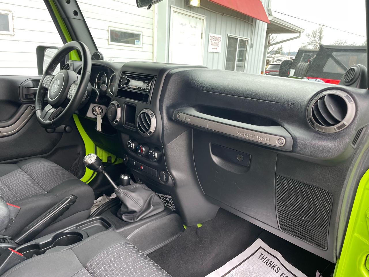 Jeep Wrangler Unlimited Sport 4WD 2012