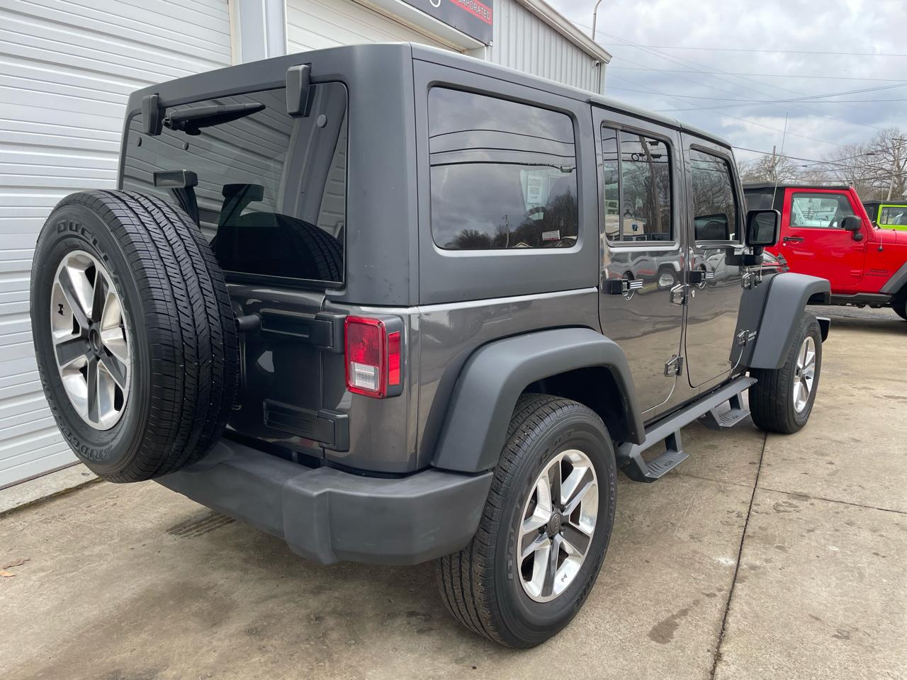 Jeep Wrangler Unlimited Sport 4WD 2017