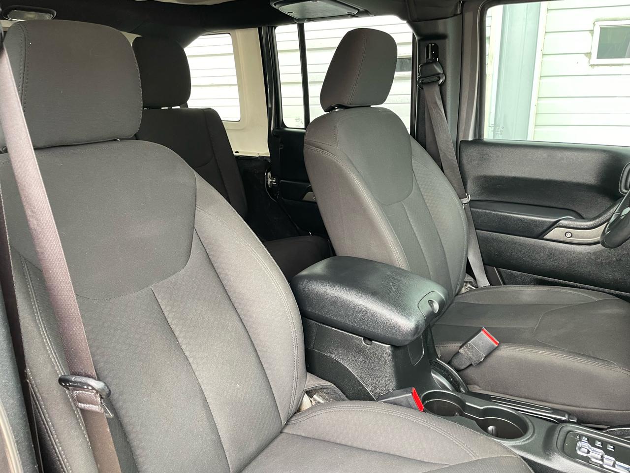 Jeep Wrangler Unlimited Sport 4WD 2017