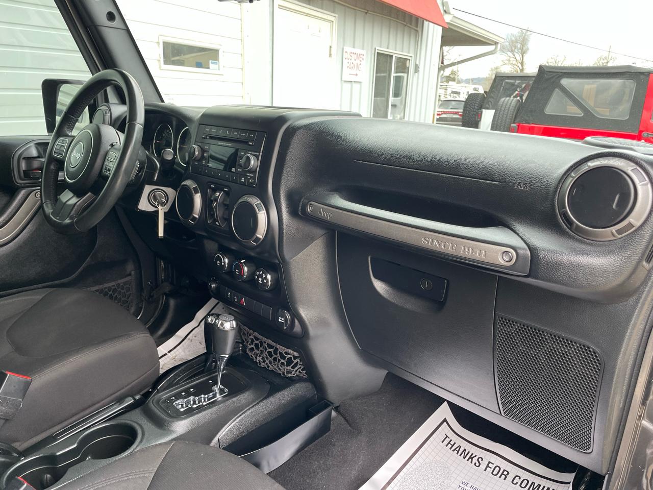 Jeep Wrangler Unlimited Sport 4WD 2017