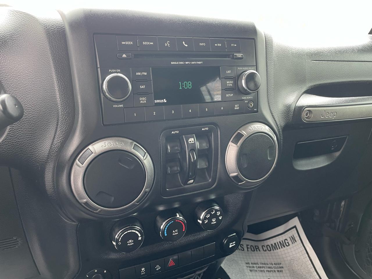 Jeep Wrangler Unlimited Sport 4WD 2017