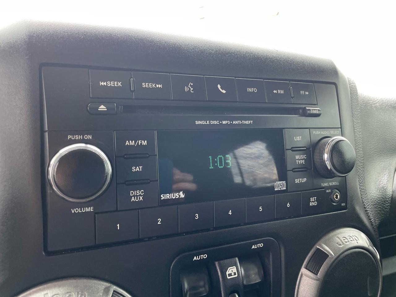 Jeep Wrangler Unlimited Sport 4WD 2017