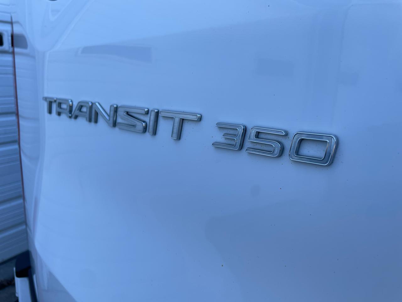 Ford Transit 350 Wagon Low Roof XL w/Sliding Pass. 148-in. WB 2023