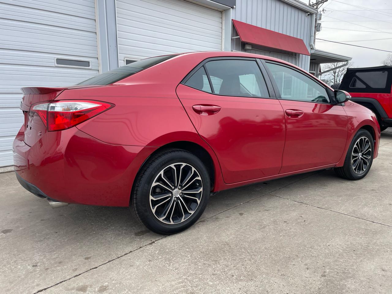 Toyota Corolla S Premium CVT 2016