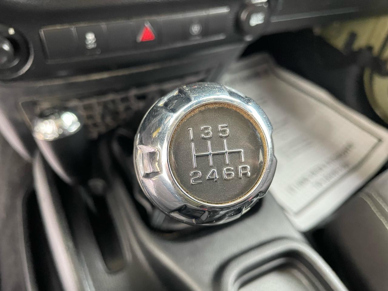 Jeep Wrangler Sahara 4WD 2013