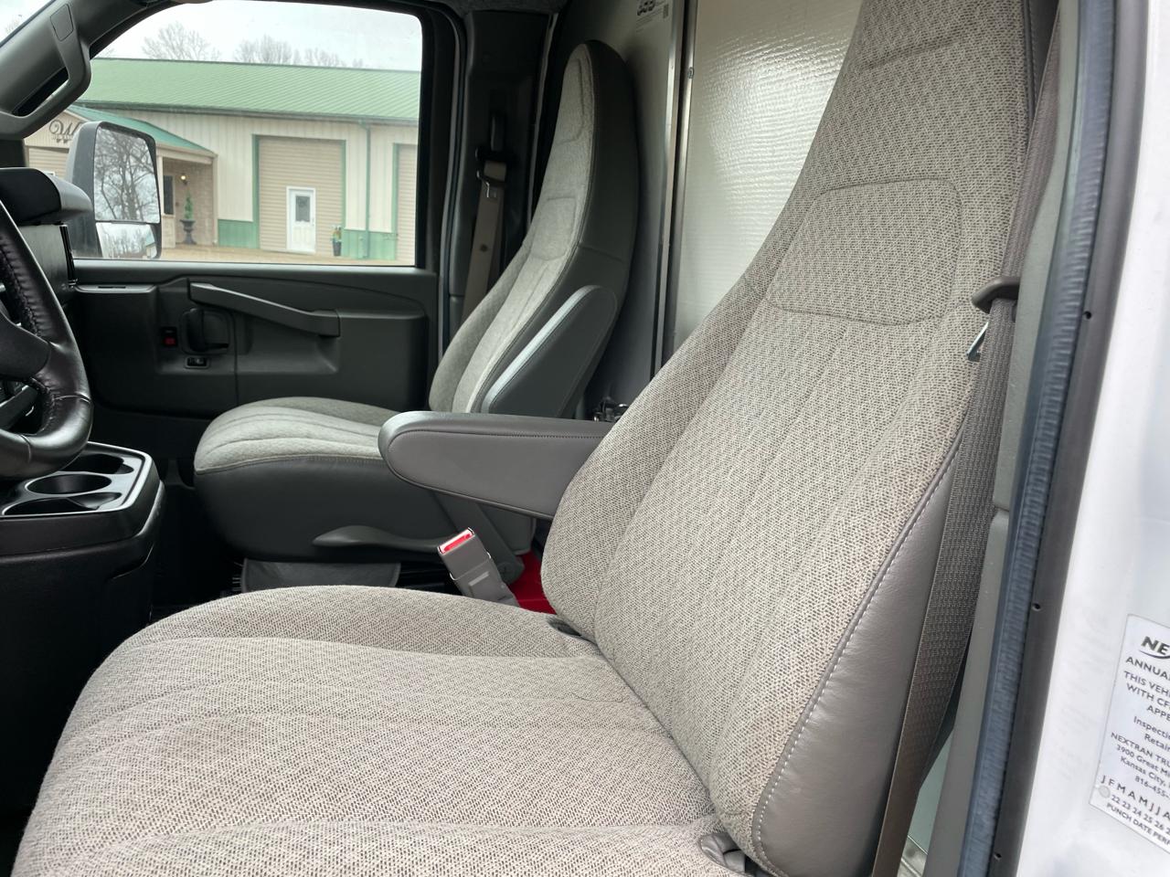 Chevrolet Express G3500 159" 2021