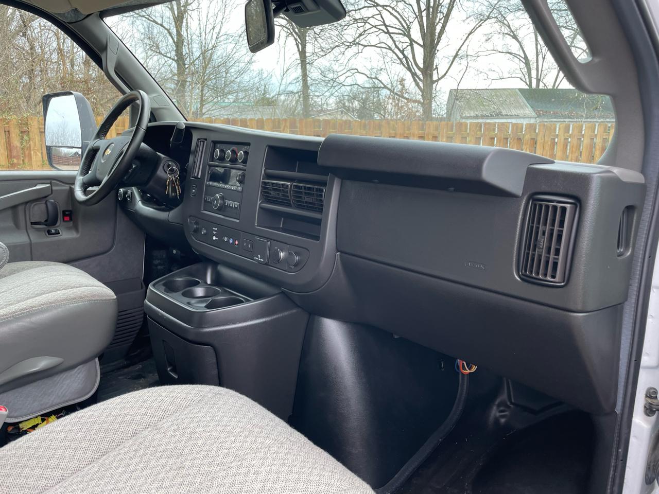 Chevrolet Express G3500 159" 2021