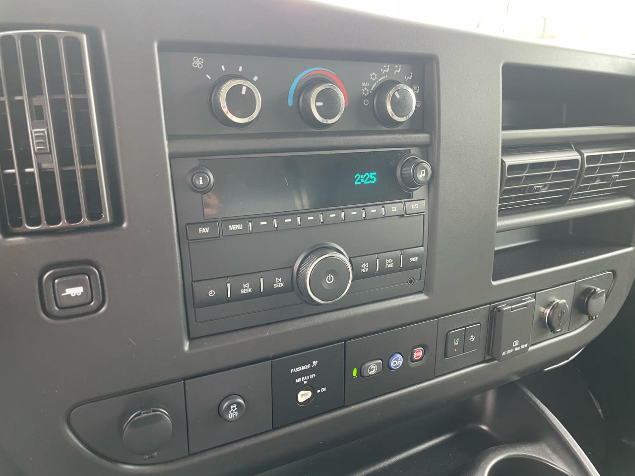 Chevrolet Express G3500 159" 2021