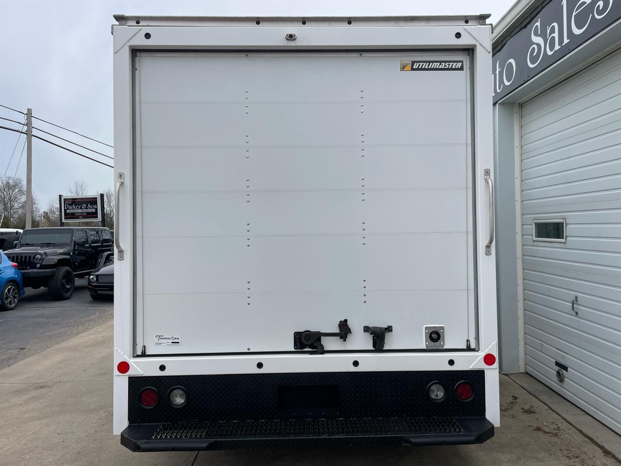 Chevrolet Express G3500 159" 2021