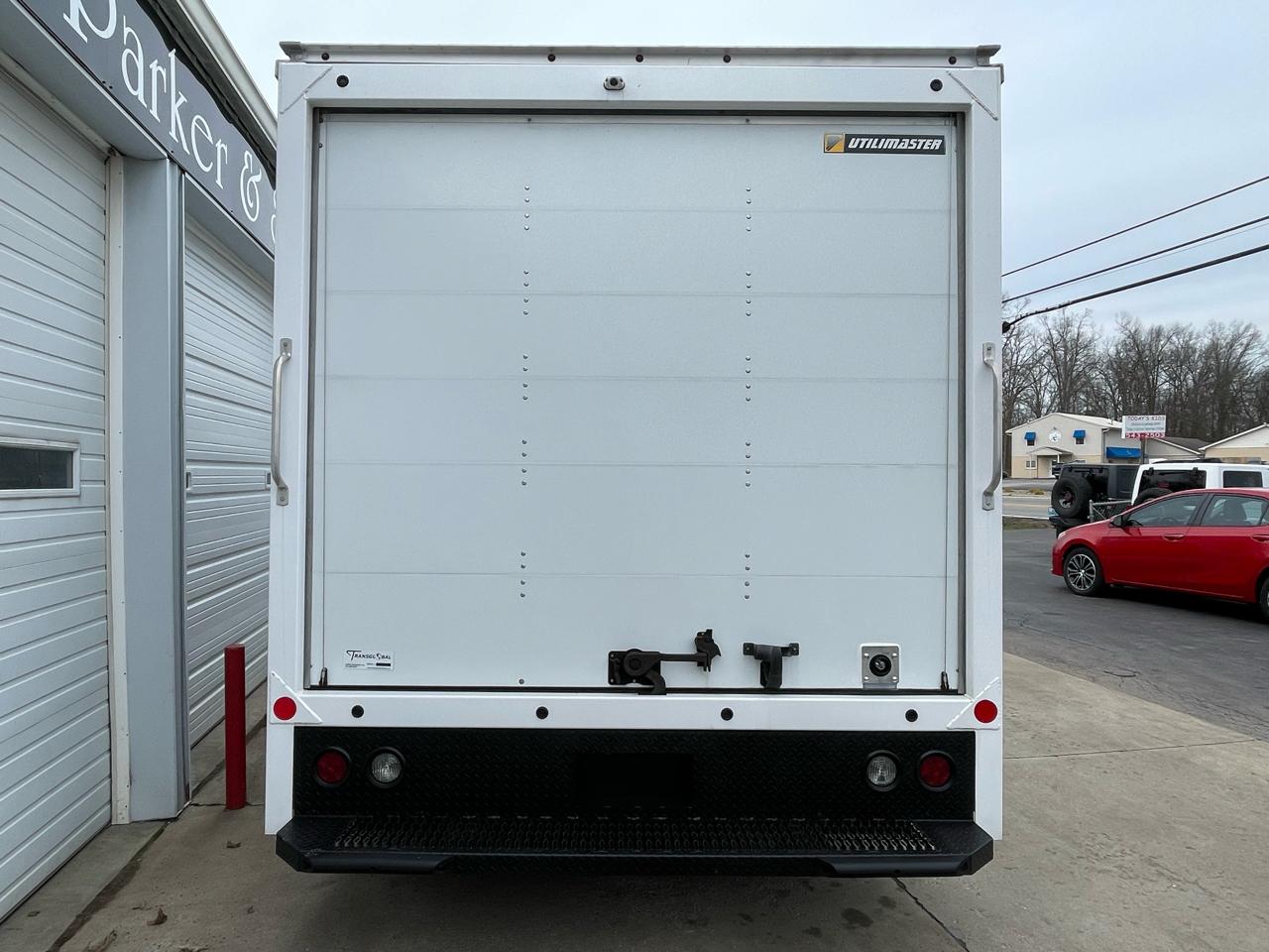 Chevrolet Express G3500 159" 2021