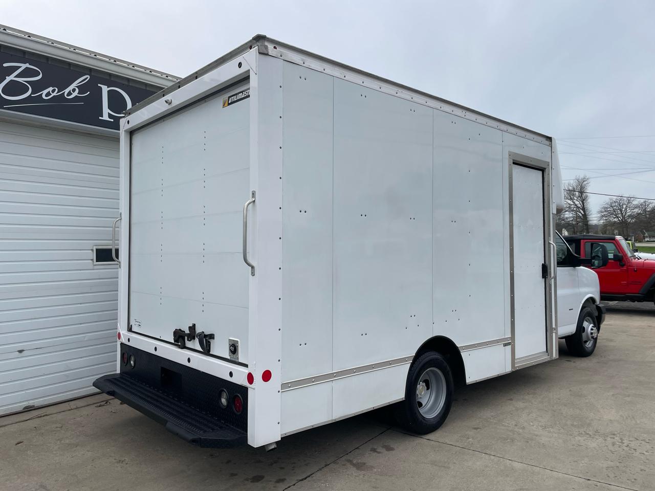 Chevrolet Express G3500 159" 2021