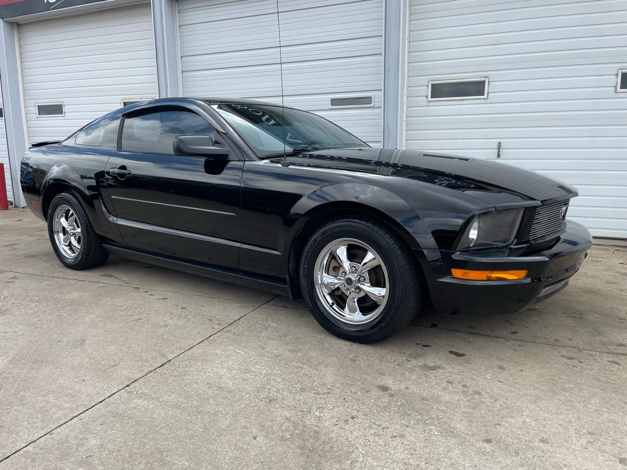 Ford Mustang V6 Premium Coupe 2008