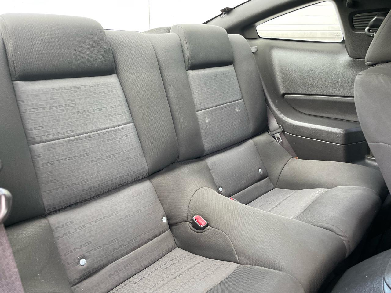 Ford Mustang V6 Premium Coupe 2008