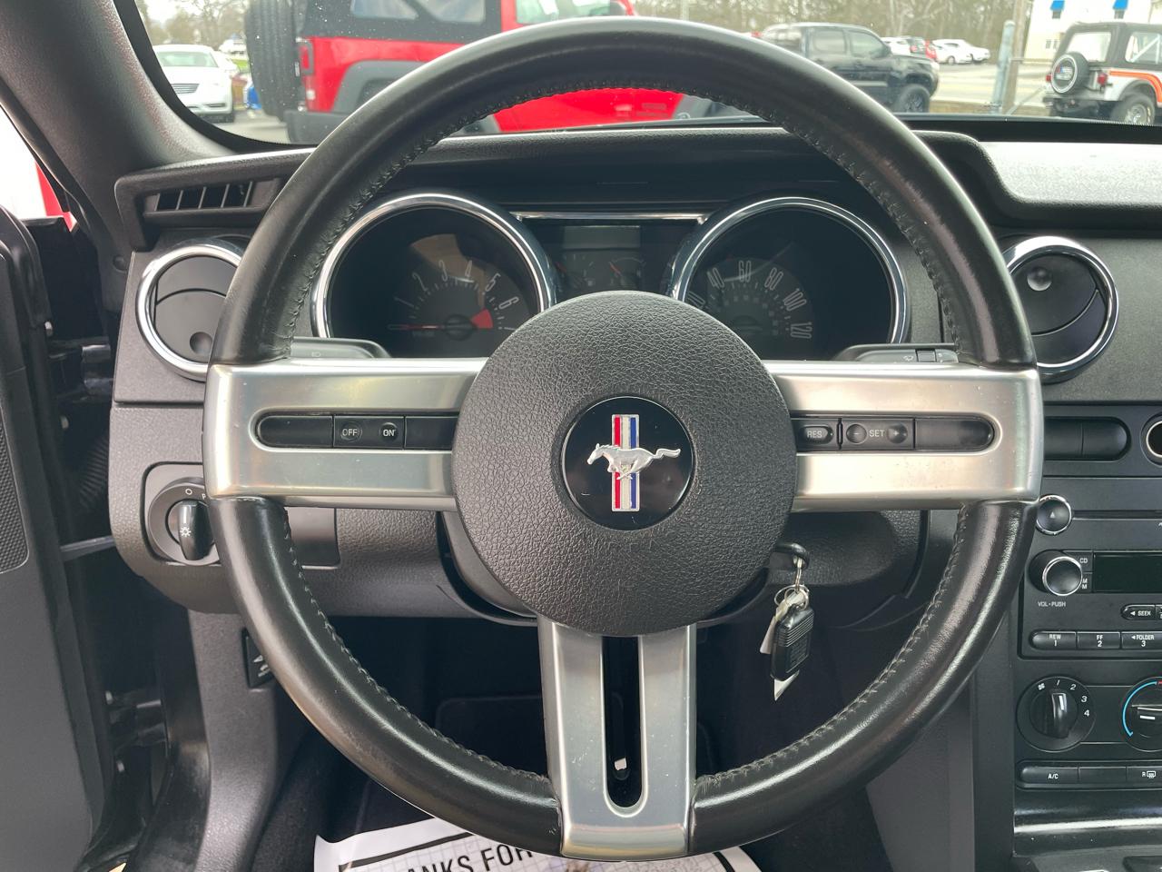 Ford Mustang V6 Premium Coupe 2008