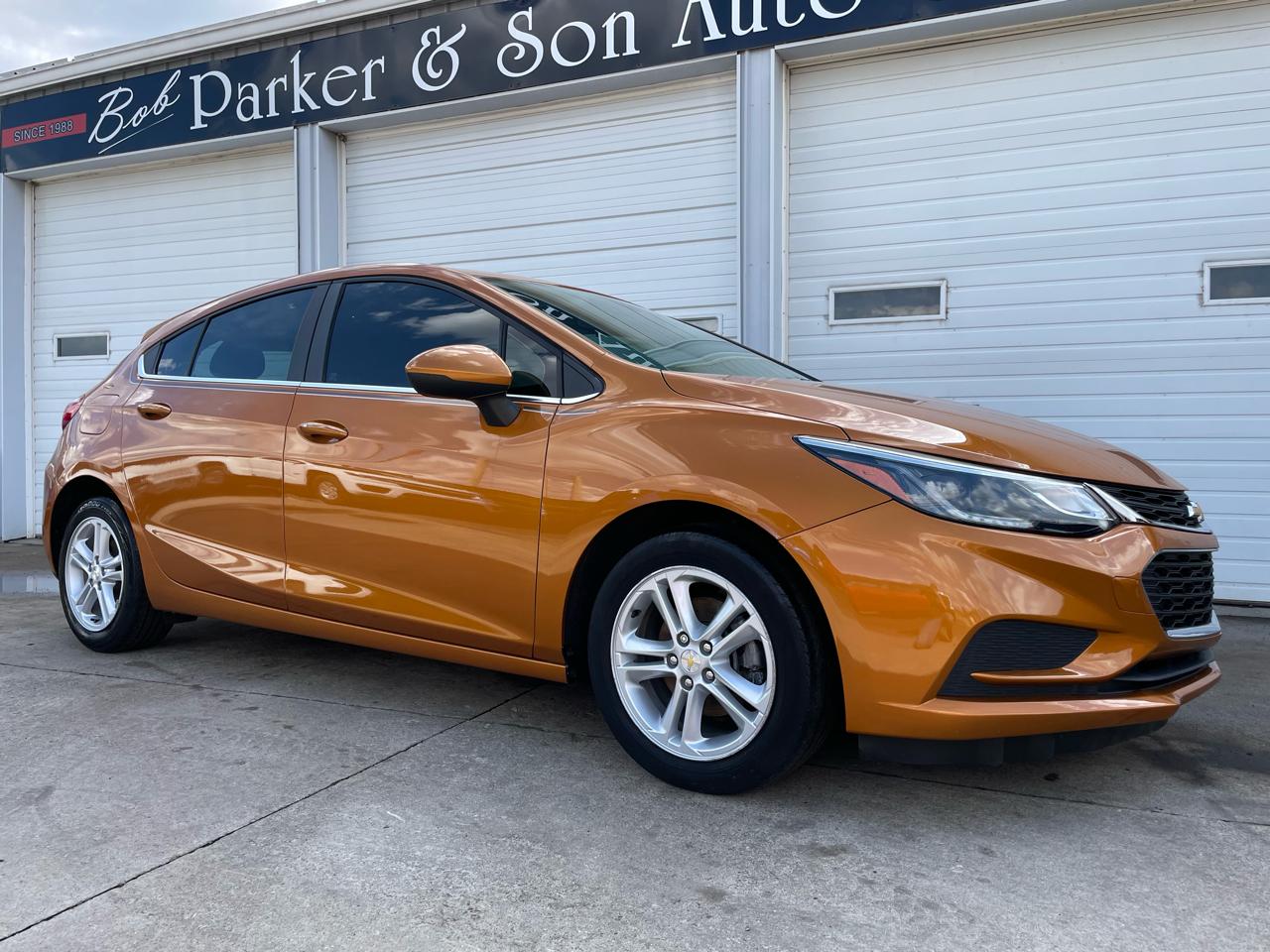 Chevrolet Cruze LT Auto Hatchback 2017