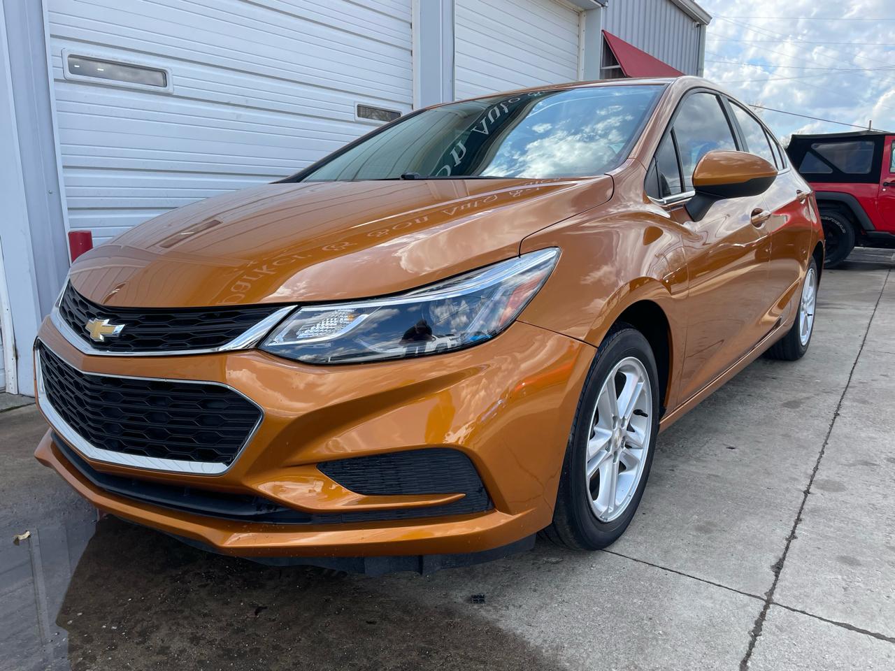 Chevrolet Cruze LT Auto Hatchback 2017