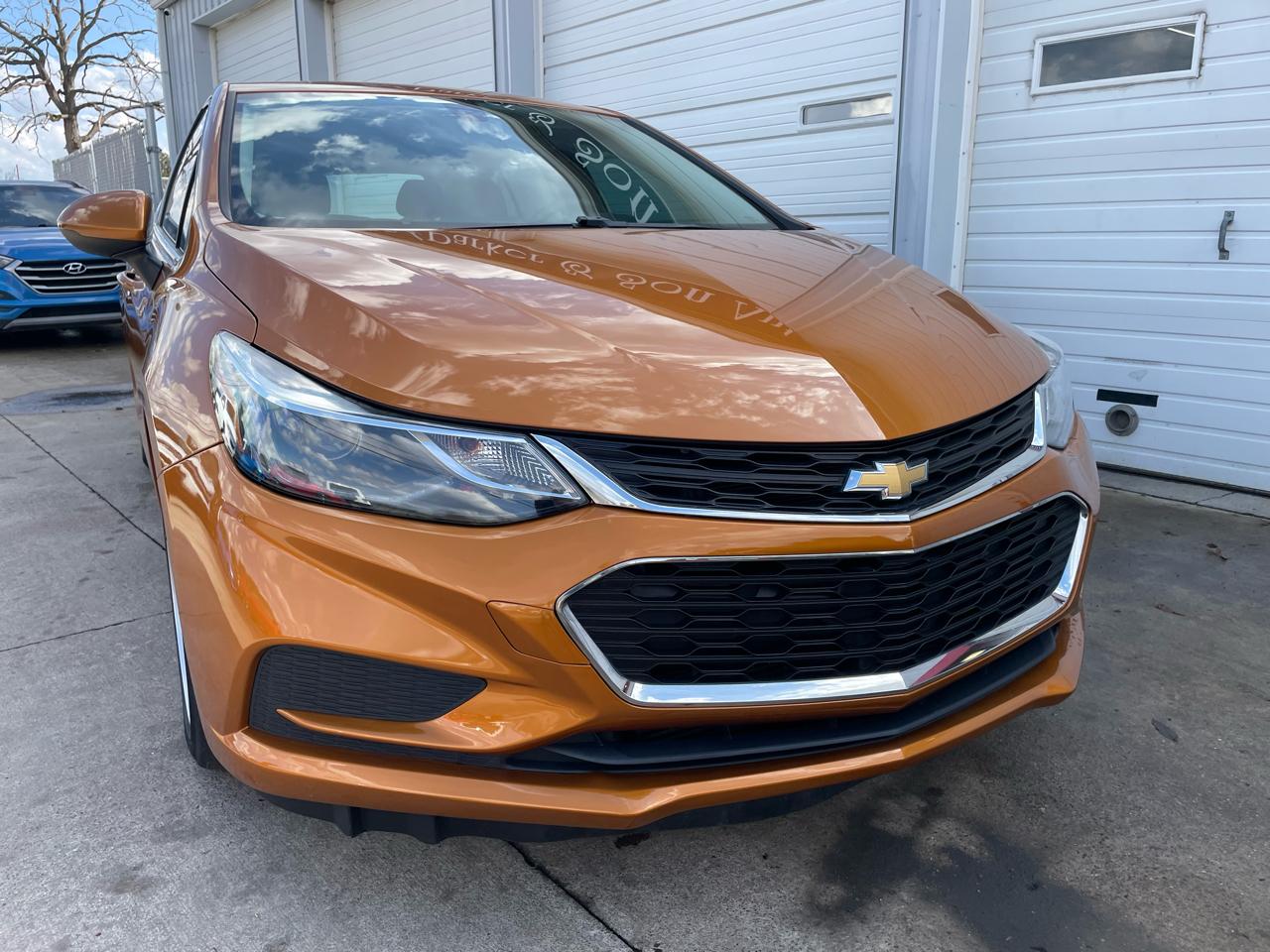 Chevrolet Cruze LT Auto Hatchback 2017