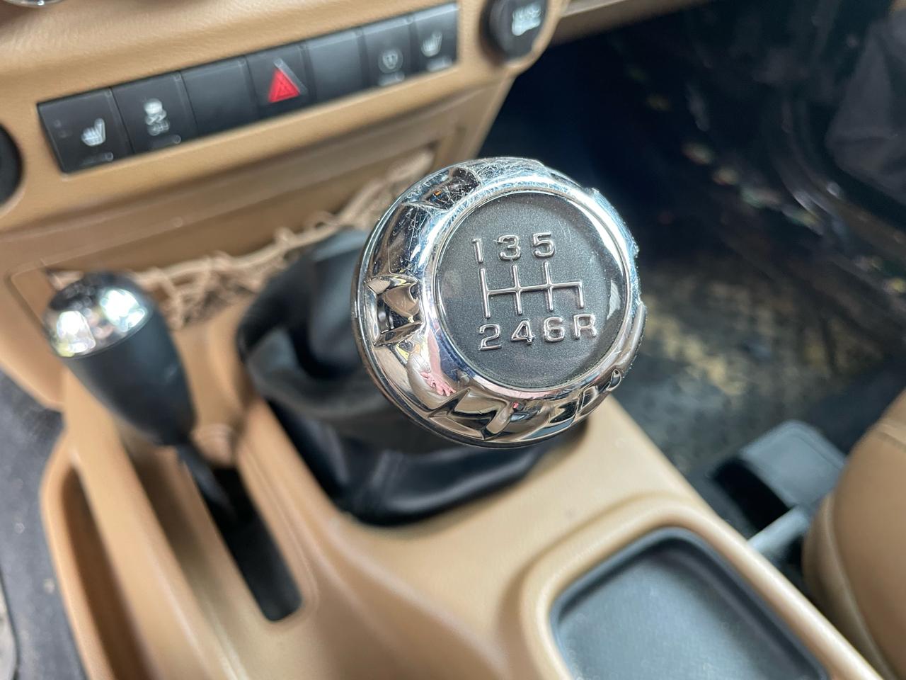 Jeep Wrangler Sahara 4WD 2013