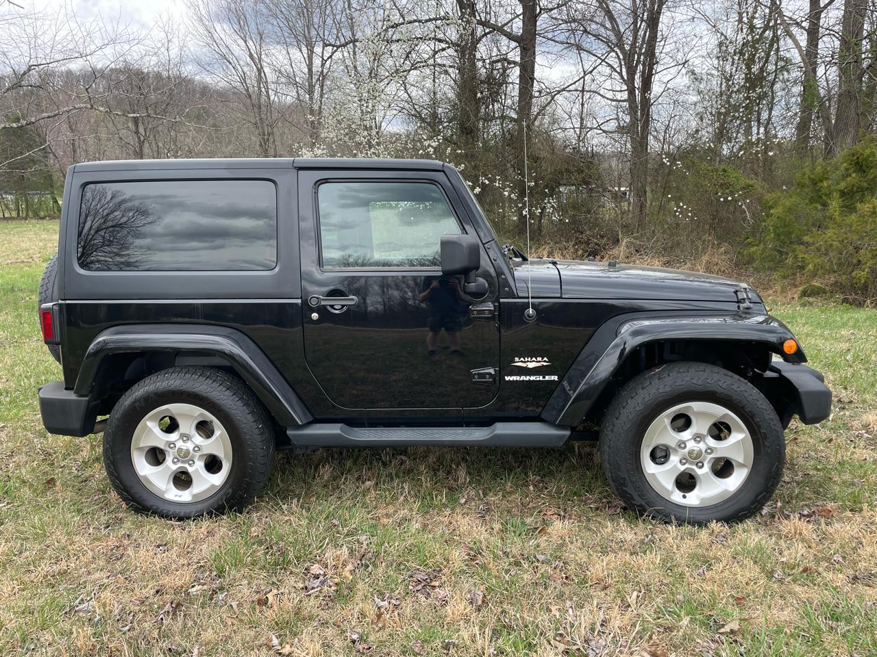 Jeep Wrangler Sahara 4WD 2013