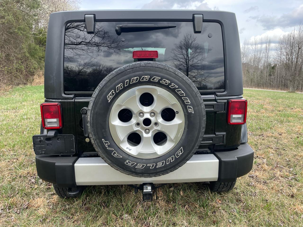 Jeep Wrangler Sahara 4WD 2013