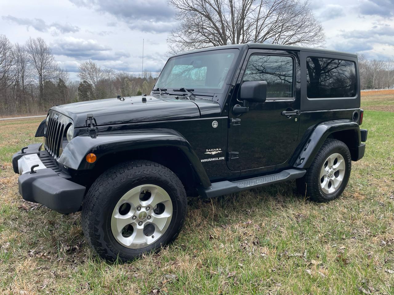 Jeep Wrangler Sahara 4WD 2013