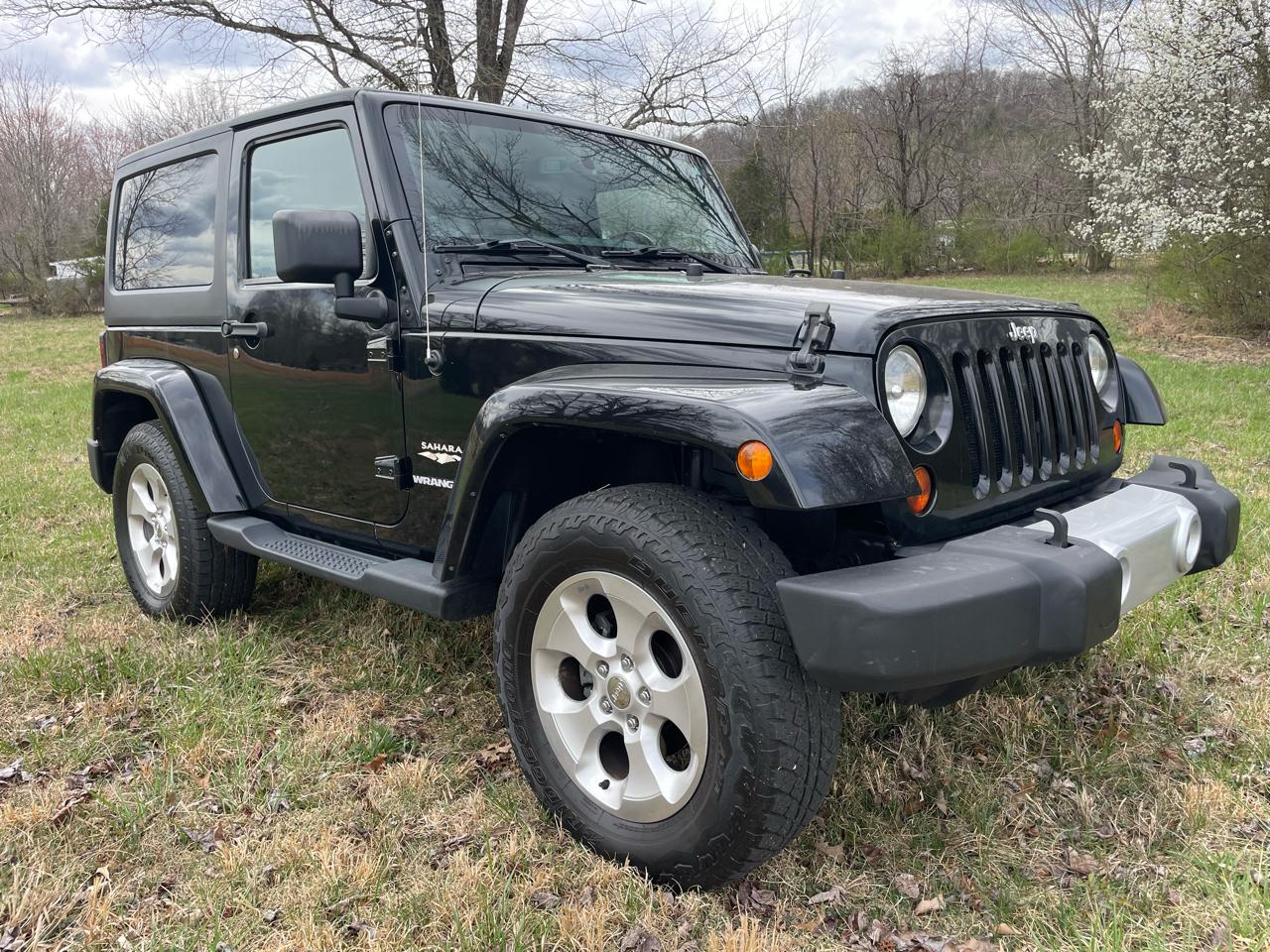 Jeep Wrangler Sahara 4WD 2013