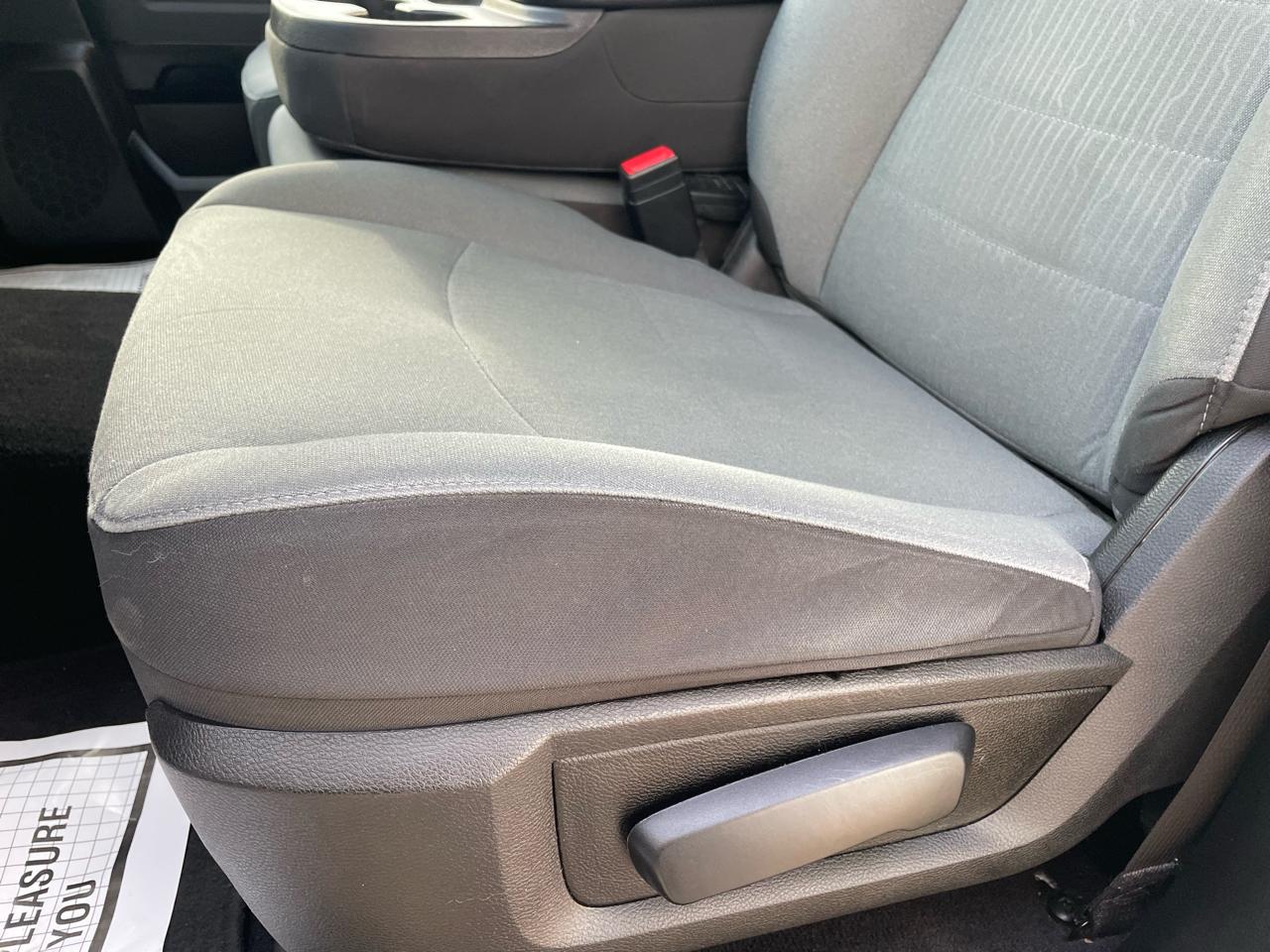 RAM 1500 Classic Tradesman Quad Cab 4WD 2022