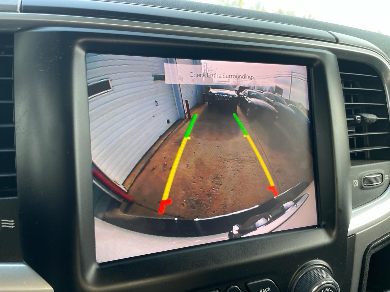 RAM 1500 Classic Tradesman Quad Cab 4WD 2022