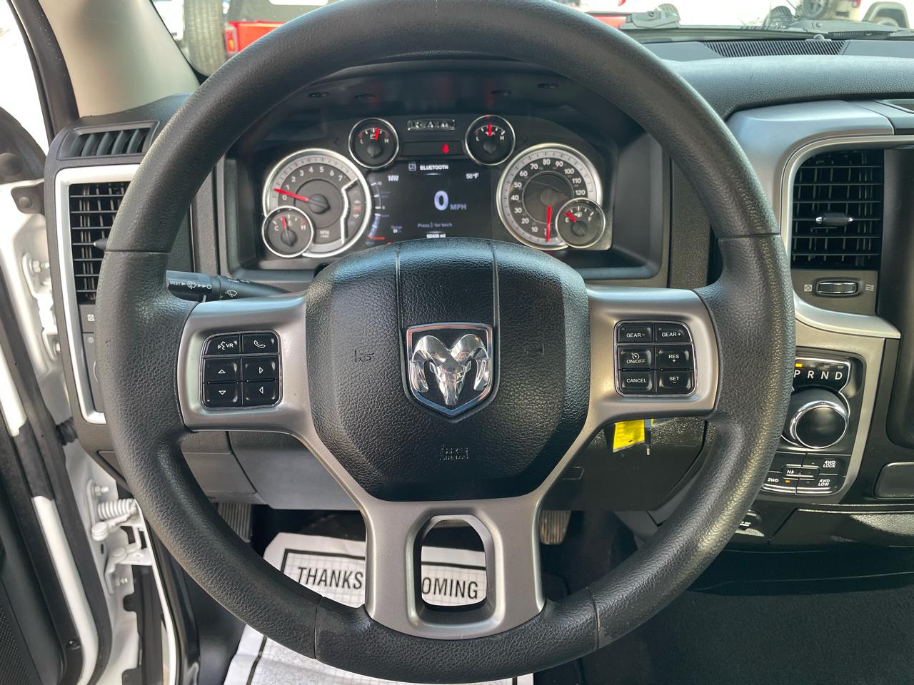 RAM 1500 Classic Tradesman Quad Cab 4WD 2022