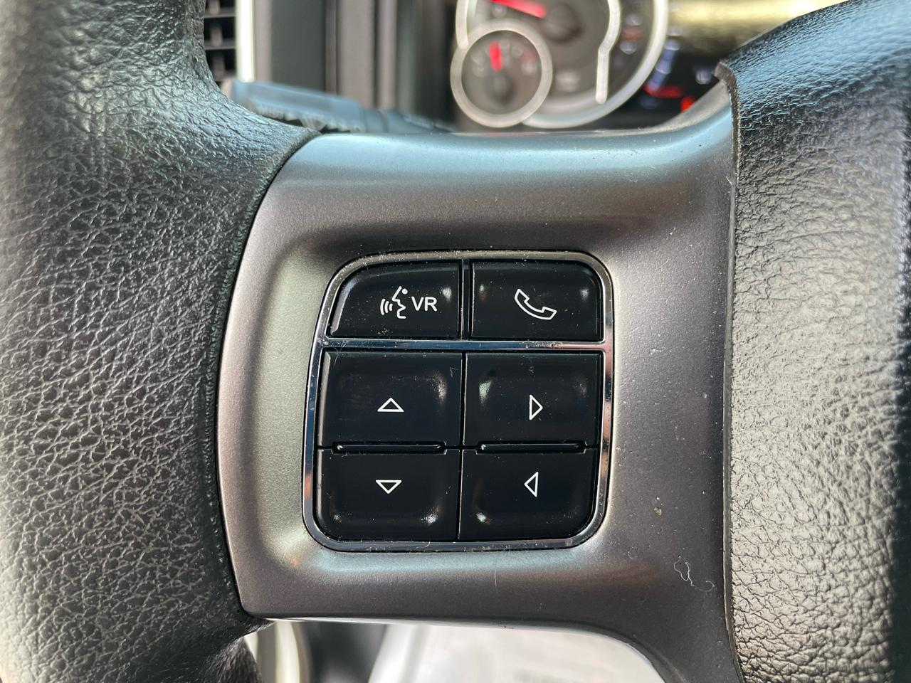 RAM 1500 Classic Tradesman Quad Cab 4WD 2022