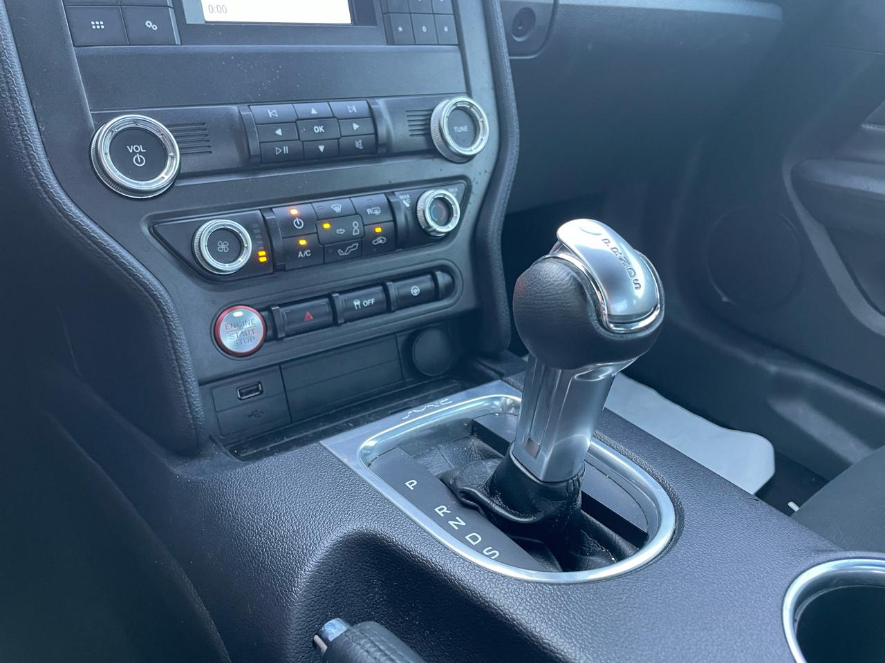 Ford Mustang EcoBoost Coupe 2019