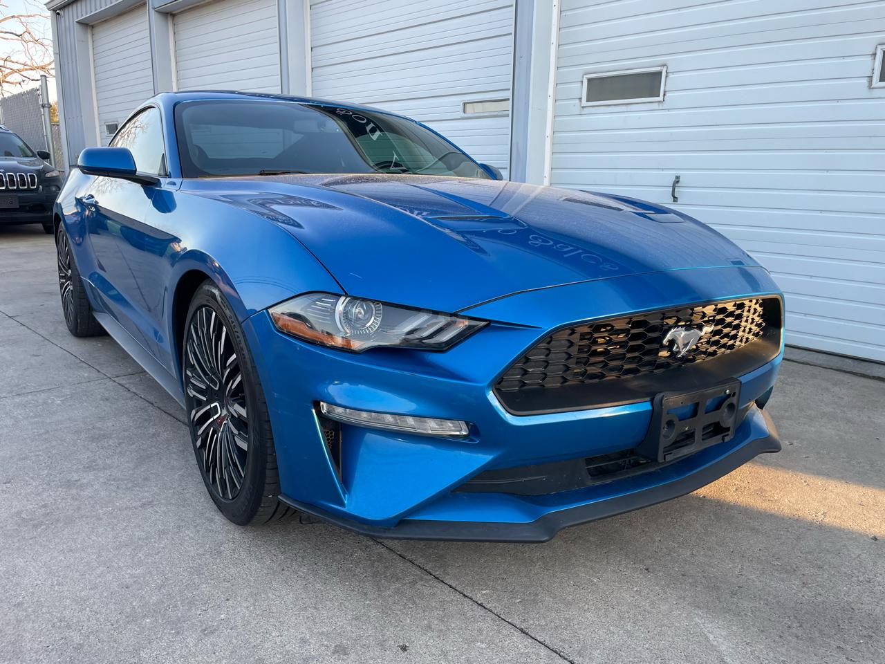 Ford Mustang EcoBoost Coupe 2019