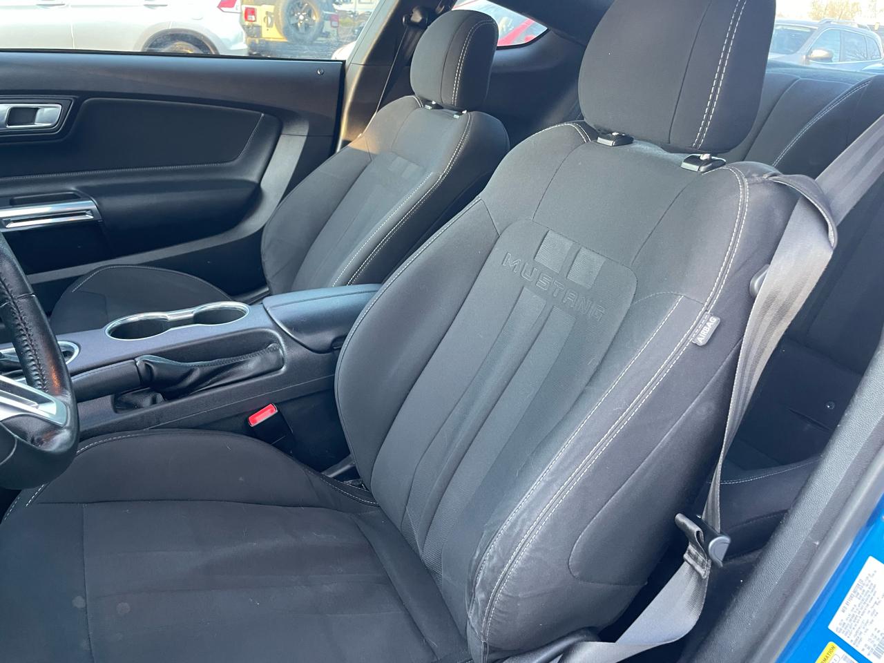 Ford Mustang EcoBoost Coupe 2019