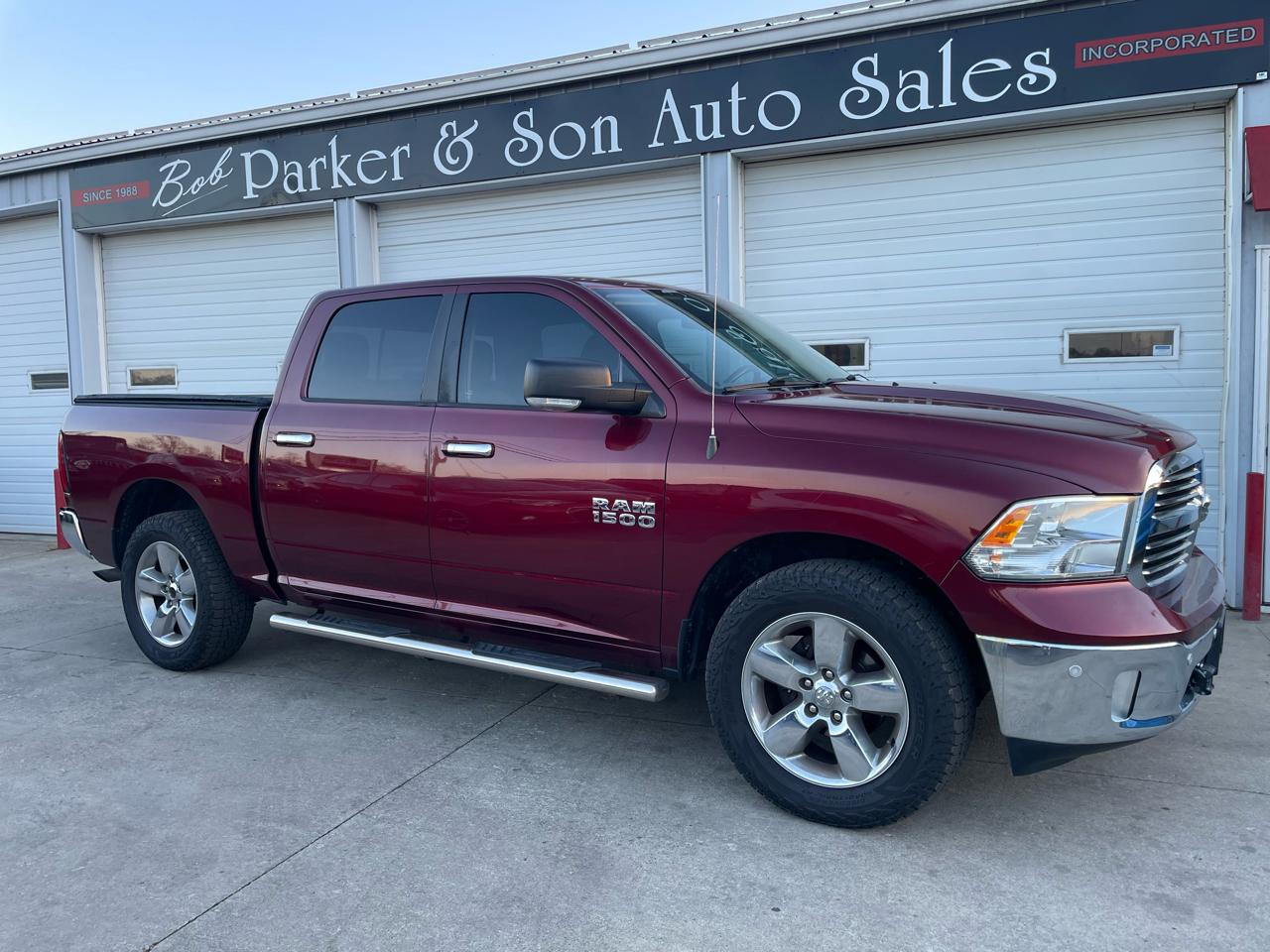 RAM 1500 4WD Crew Cab 140.5" Big Horn 2016
