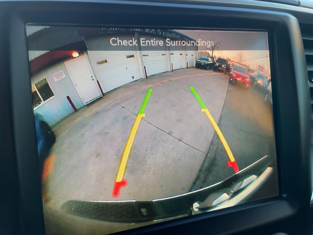 RAM 1500 4WD Crew Cab 140.5" Big Horn 2016