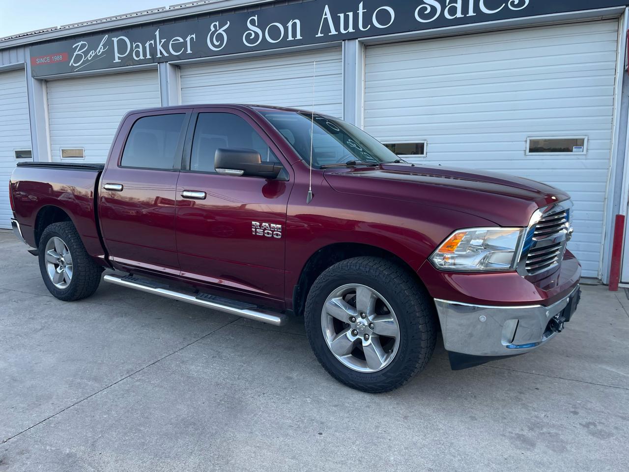 RAM 1500 4WD Crew Cab 140.5" Big Horn 2016