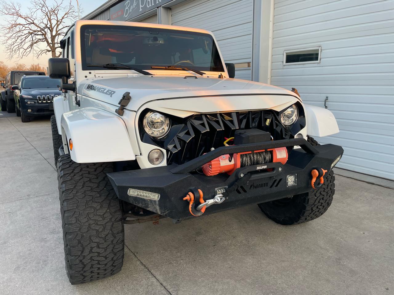 Jeep Wrangler Unlimited Sahara 4WD 2017